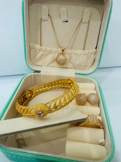 golden jewellery set