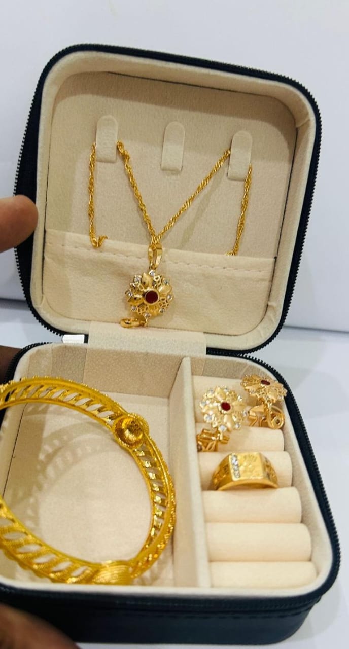 unique black golden jewellery set